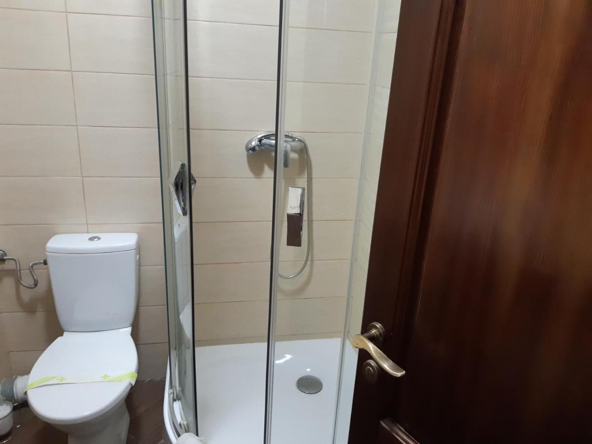 Hotel Ro&Mario Barlad Bîrlad Extérieur photo