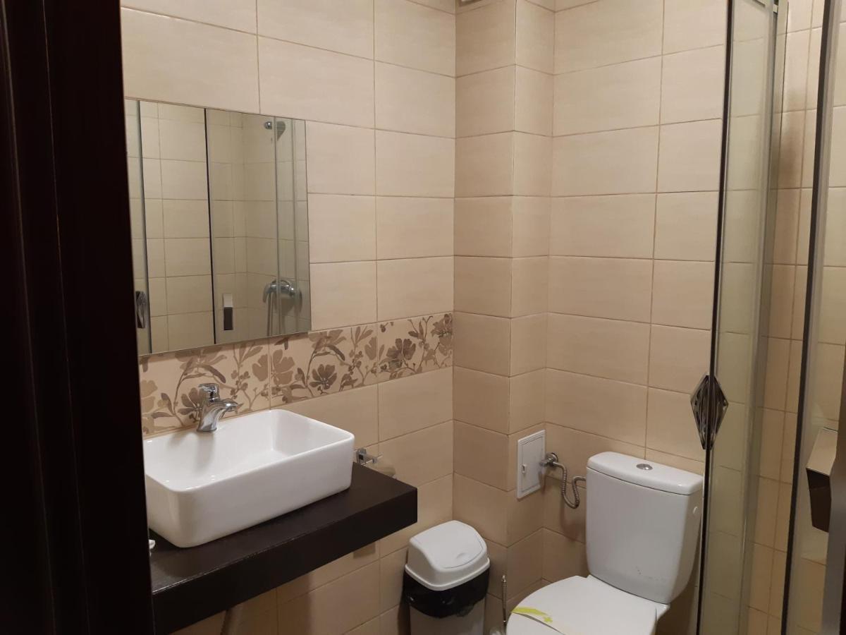 Hotel Ro&Mario Barlad Bîrlad Extérieur photo