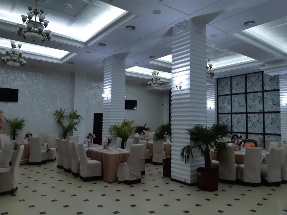 Hotel Ro&Mario Barlad Bîrlad Extérieur photo